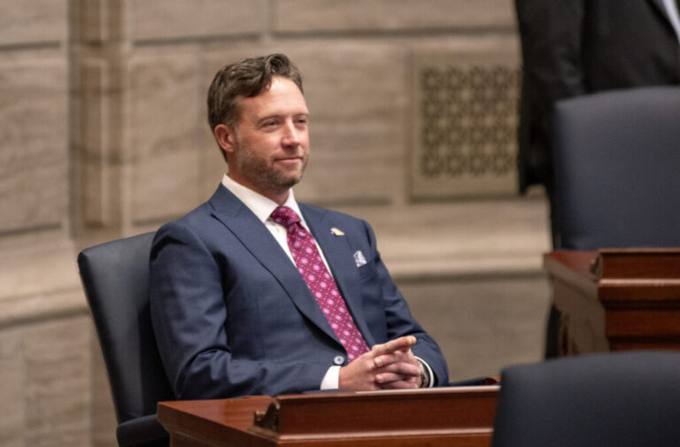 Missouri GOP senator slams party leaders for forcing vote on bills without allowing debate