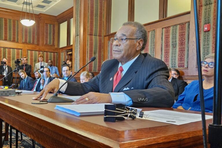 Emanuel Cleaver testifies against gerrymandering plan before Missouri Senate committee