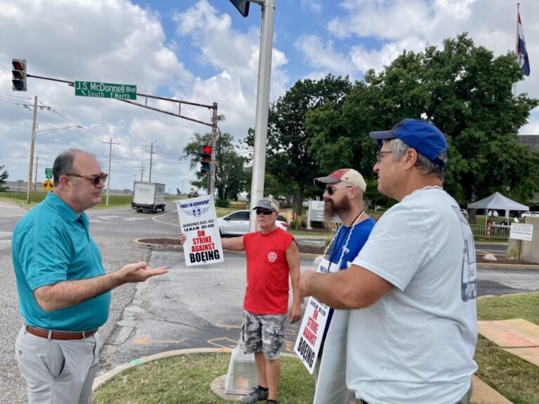 St. Louis-area Boeing workers back union proposal to end six-week strike