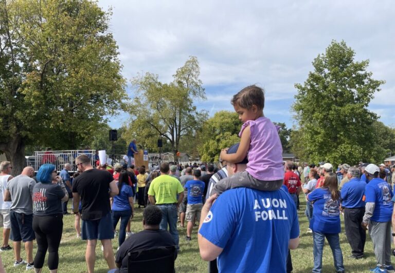 ‘Fight together, win together’: Striking Boeing workers rally in St. Louis