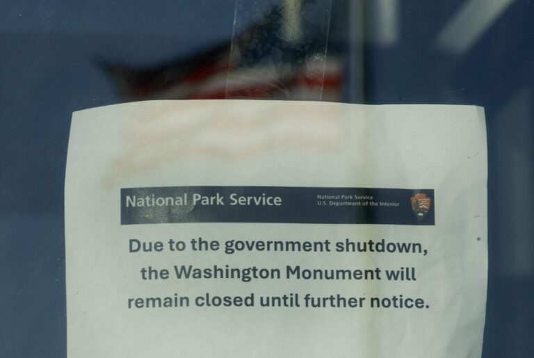 White House warns of ‘imminent’ mass layoffs in government shutdown