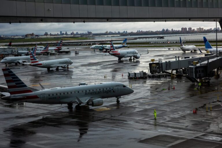 Air travel, SNAP benefits, back pay at issue as federal government slowly reopens