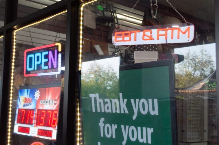 Trump administration ordered to pay full $9B in November SNAP benefits amid shutdown