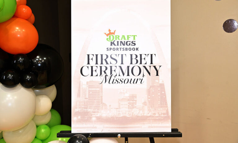 Missouri sports betting tops $543M in first month but deductions leave state with only $521K