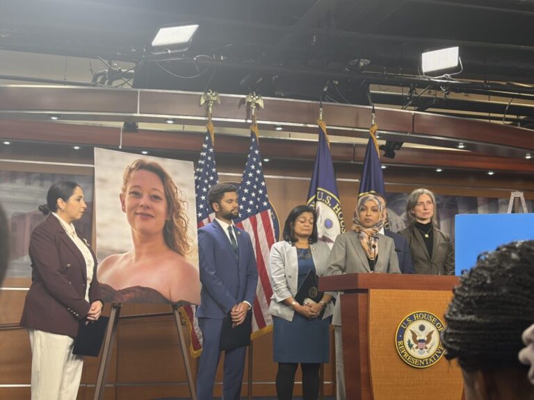 Progressives in Congress vow to oppose immigration enforcement funding