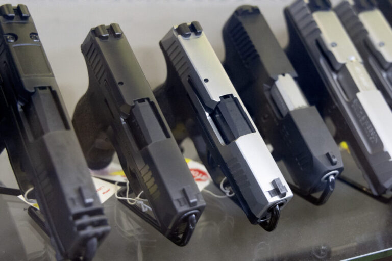 Missouri Senate bill would ban keeping lists of privately-owned firearms