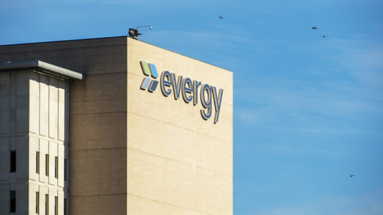 Evergy settles class action lawsuit over employees’ 401(k) plan