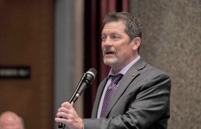 Proposed ban on 7-OH products hits bipartisan resistance in Missouri Senate