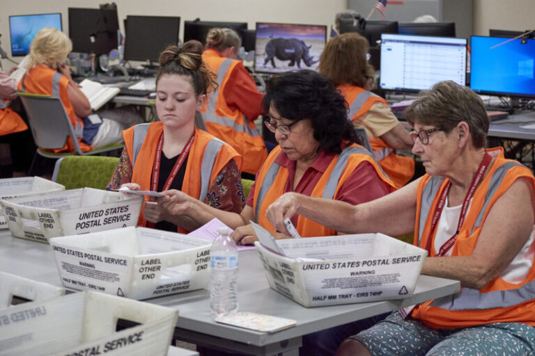 How Trump’s order on mail ballots threatens Postal Service independence