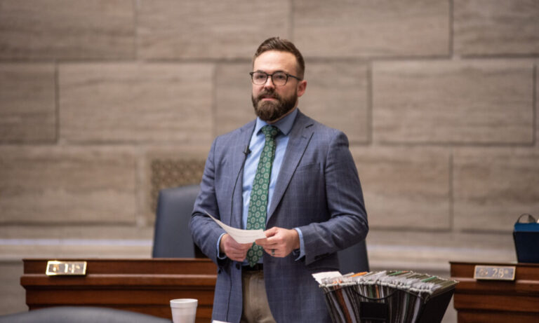 Bill requiring automatic expungement of eligible drug offenses heads to Missouri governor