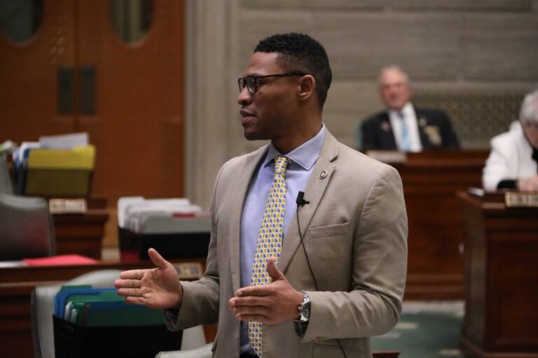 Earmarked spending slows but does not stop as Missouri budget faces fiscal crunch