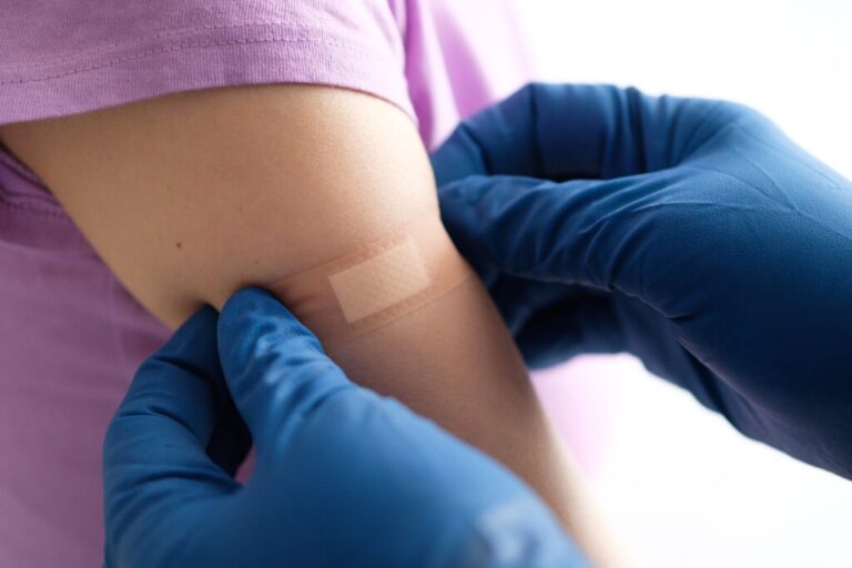 Bipartisan US Senate appropriators urge Trump administration to spend vaccine funds