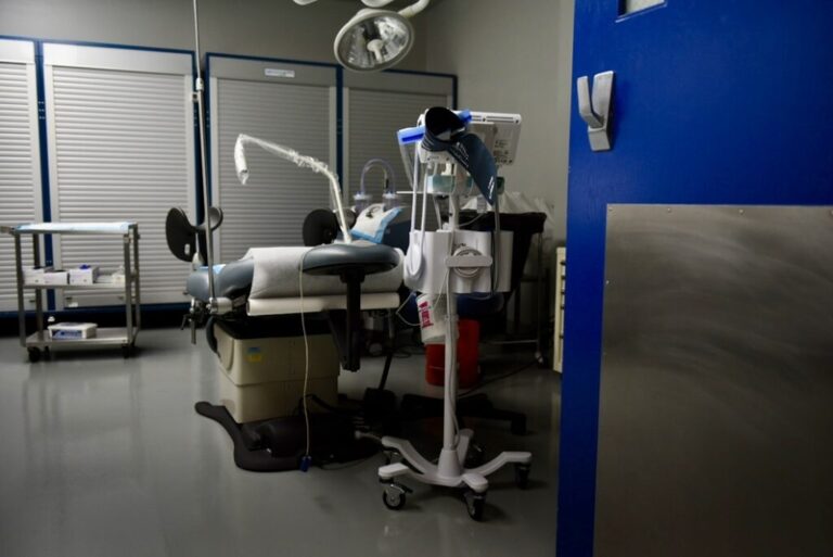 Miscarriage patients have fewer treatment options in states with abortion bans, study shows